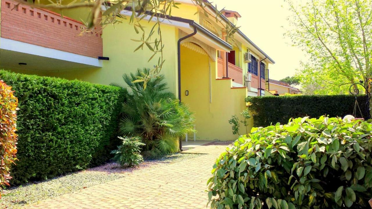 Villa Fiori Dalia Lido di Pomposa Exterior photo